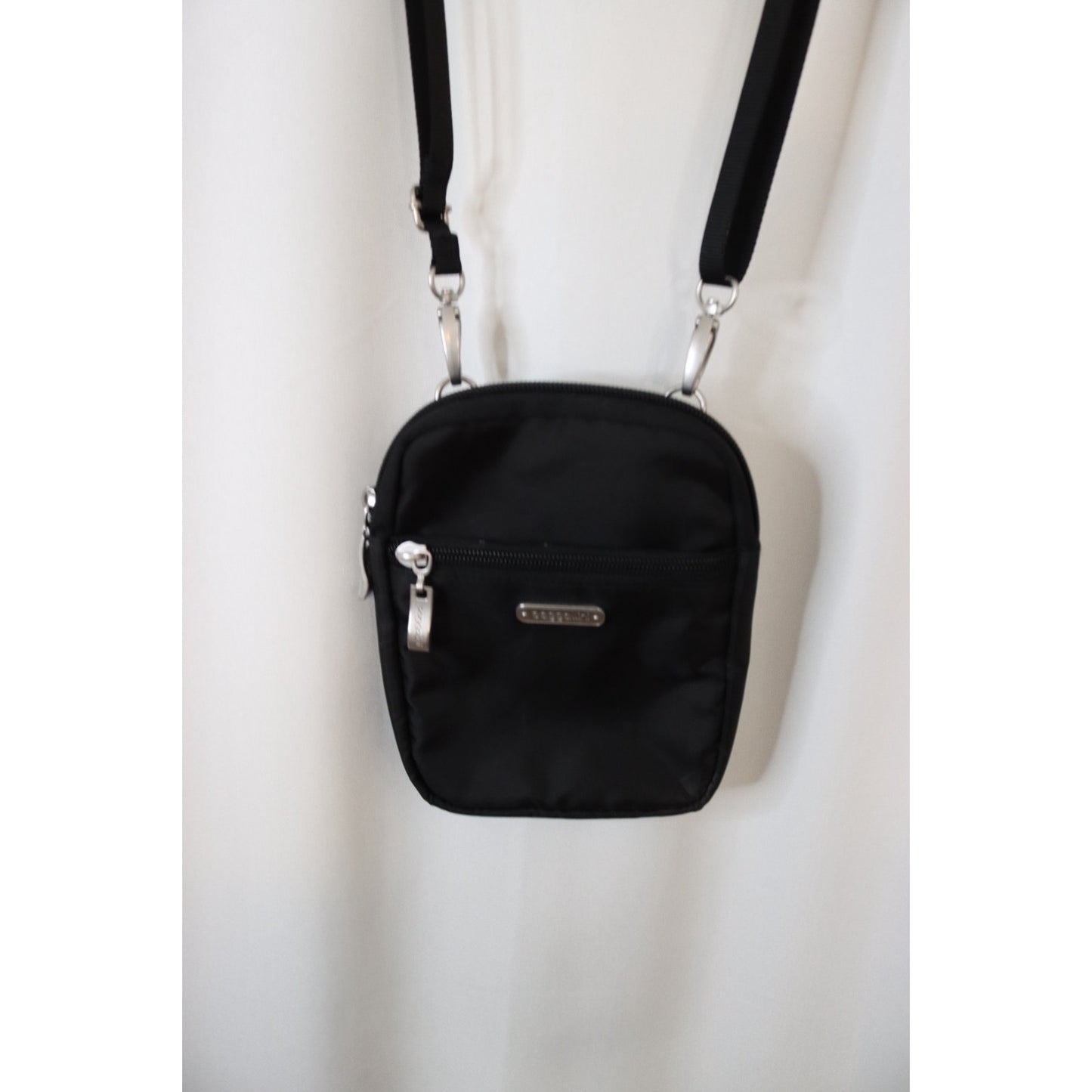 Baggalini Black Small Crossbody Bag Adjustable Detachable