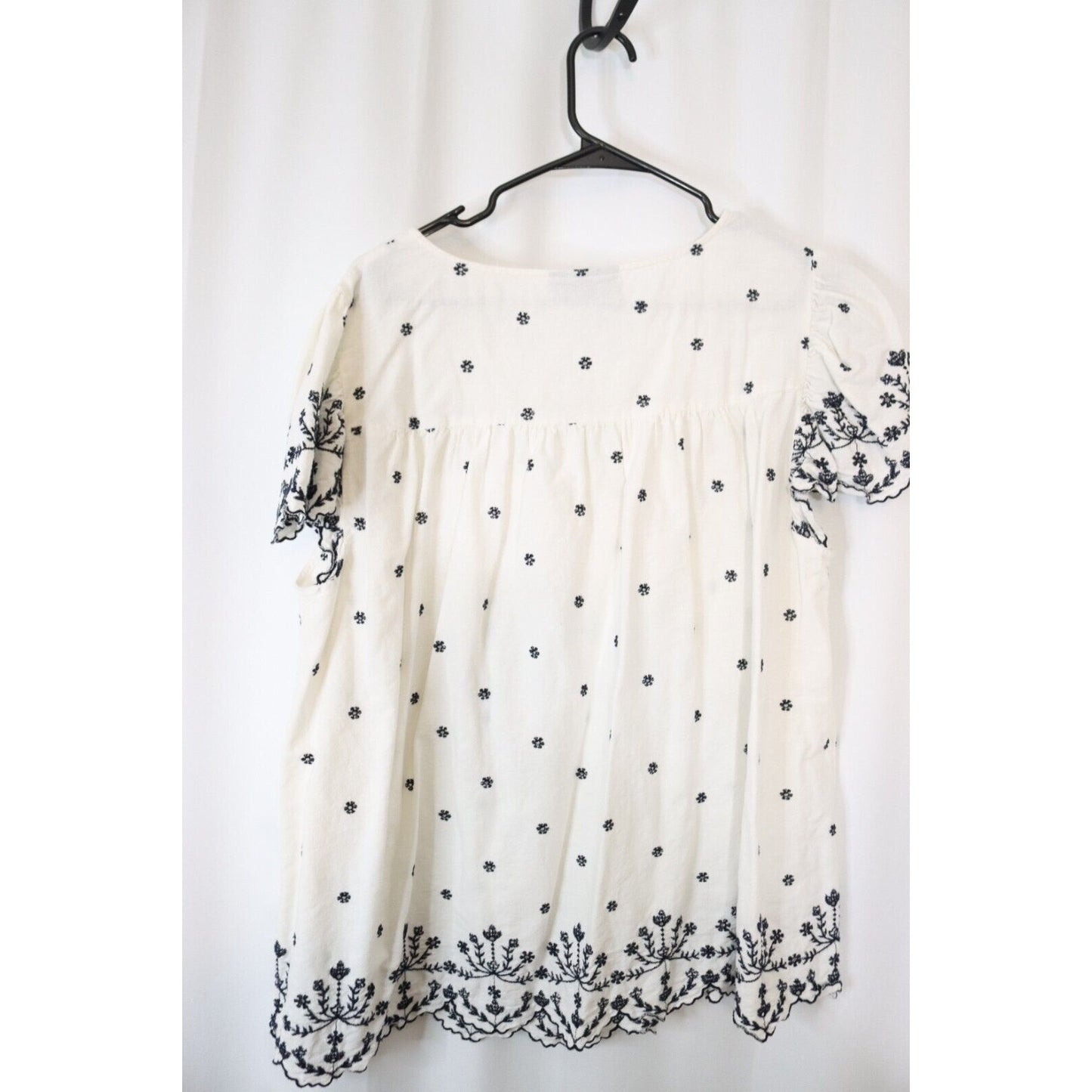 Lane Bryant White and Black Short Sleeve Top Size 16 Cotton/Linen