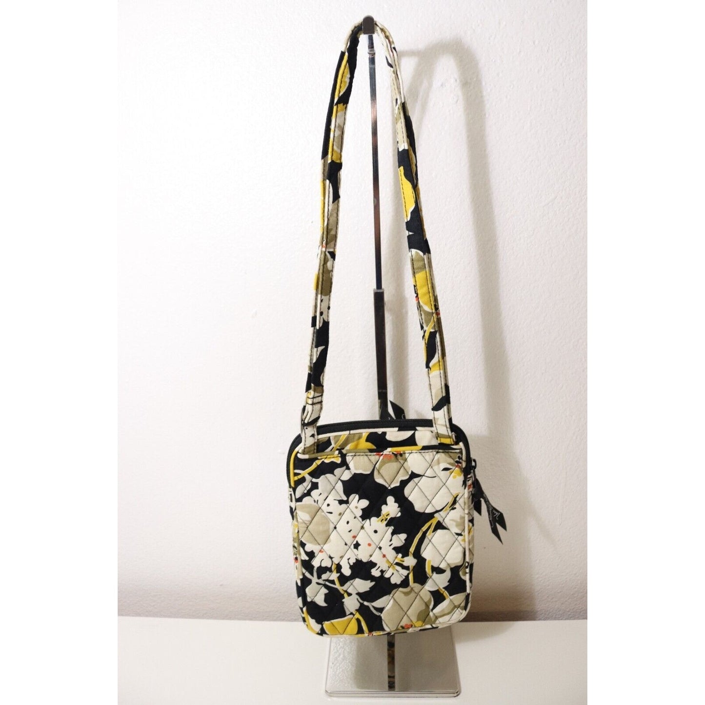 Vera Bradley Dogwood Crossbody Hipster Shoulder Bag Handbag Yellow Black White