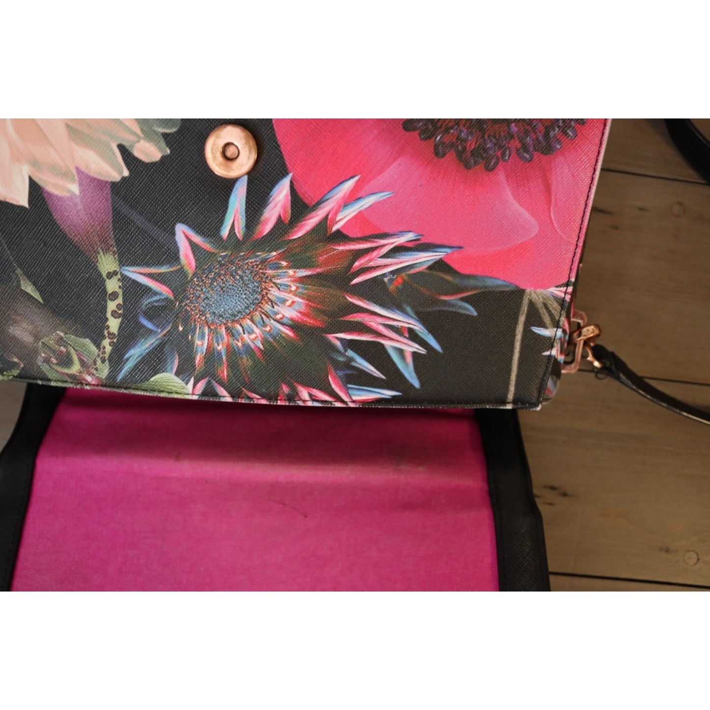 Ted Baker Floral Bag Top Handle/Crossbody