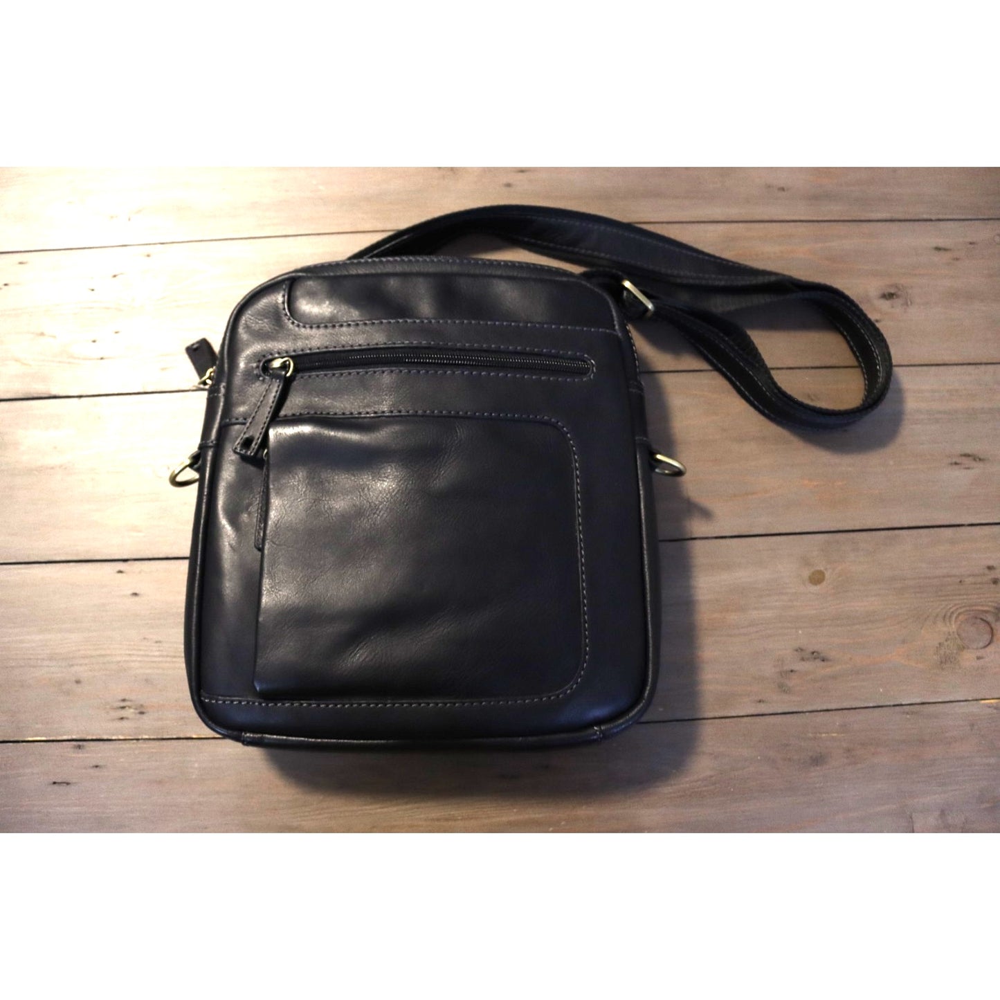 Vera Pelle Crossbody Black Leather Crossbody Bag