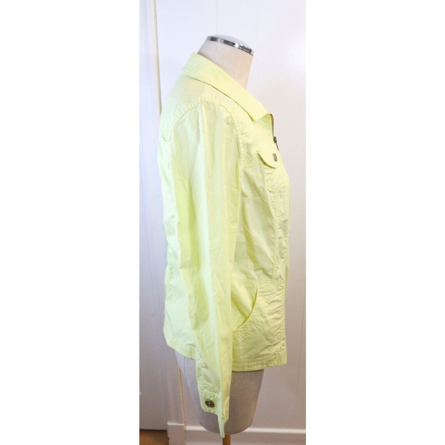 Chico’s Lightweight Jacket size 0 (S) 100% COTTON YELLOW/GREEN