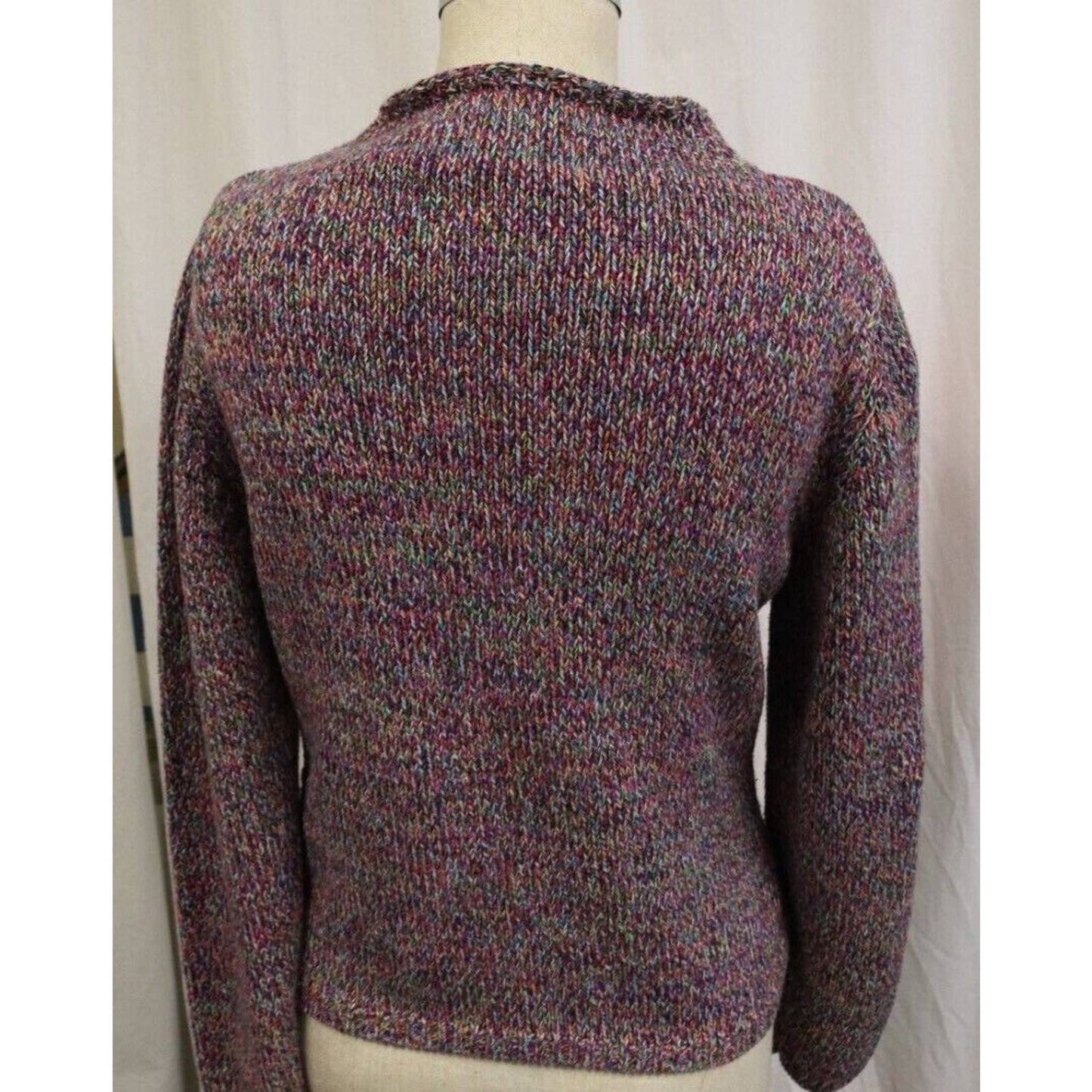 Vintage Knit Liz Claiborne Sweater with a Mock Neck and Long Sleeves