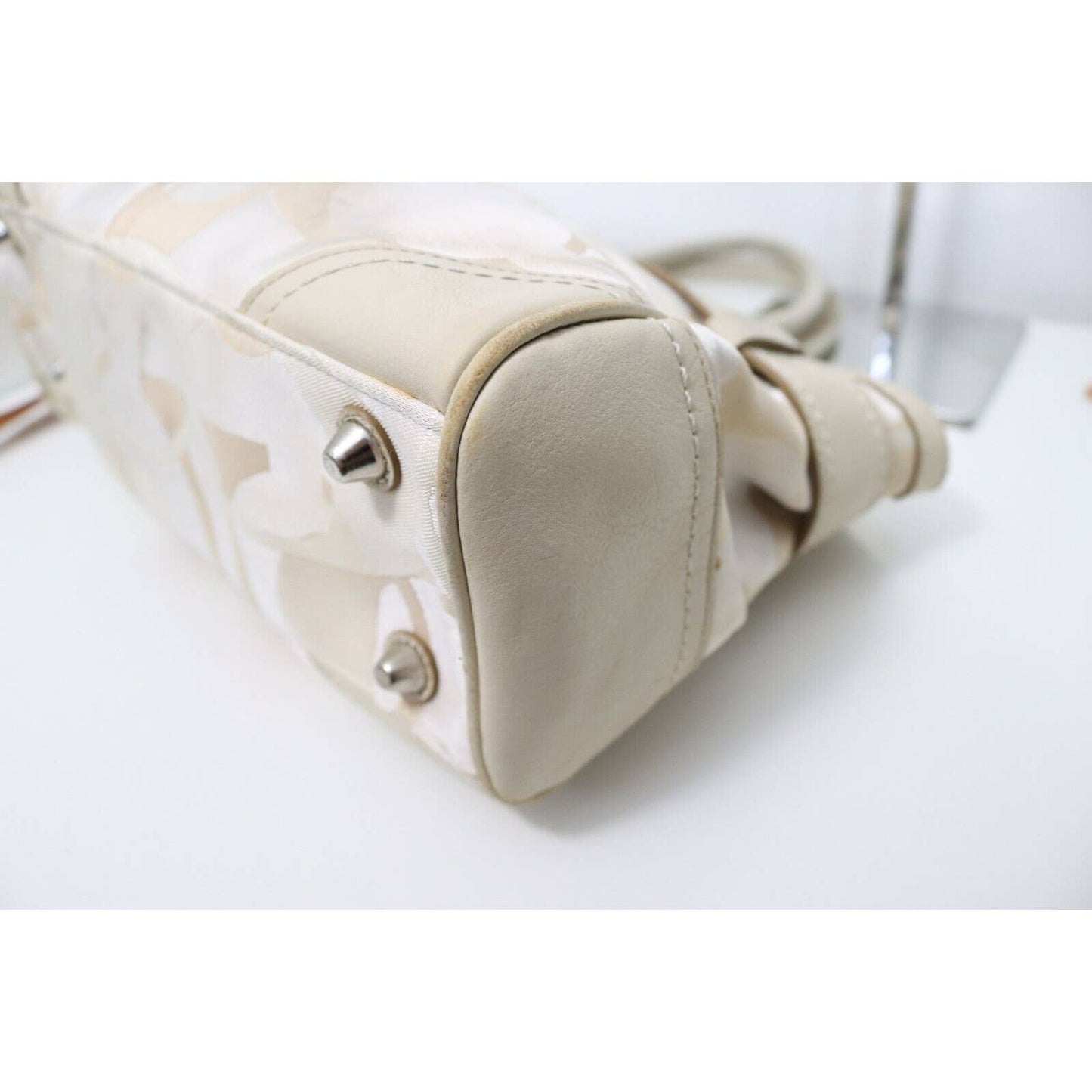 Coach Hampton Cream/White/Tan Signature Canvas and Leather Satchel Handbag 13338